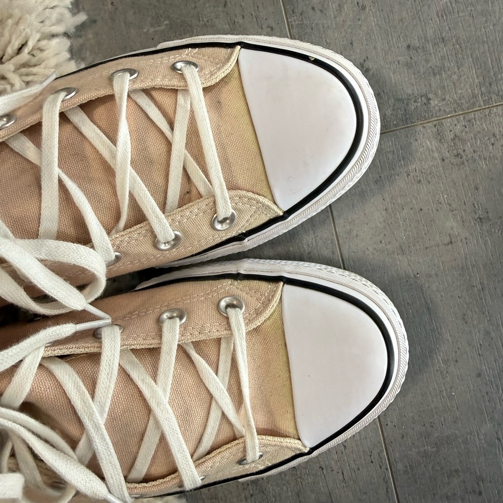 CONVERSE Women's pink High-Top platform Sneakers - Picture 5 of 7
